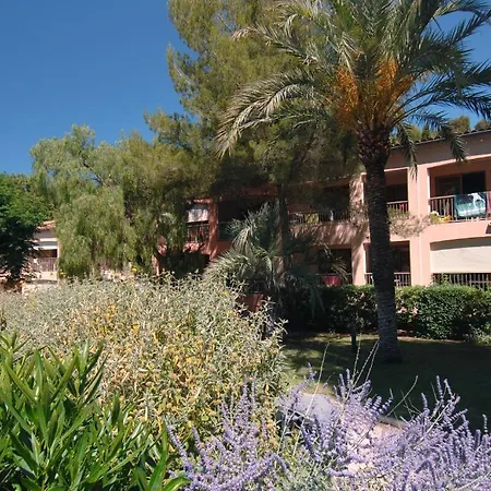 公寓式酒店 Odalys Le Vallon Du Roy 3*