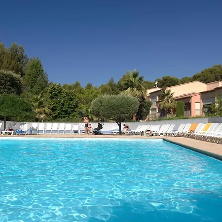 公寓式酒店 Odalys Le Vallon Du Roy 3*